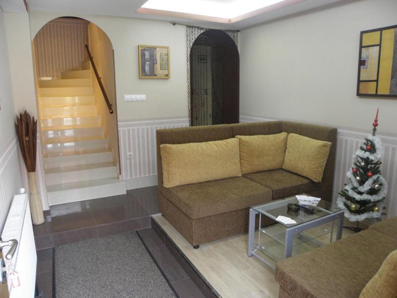 Ego Guest House Belogradcsik Kültér fotó