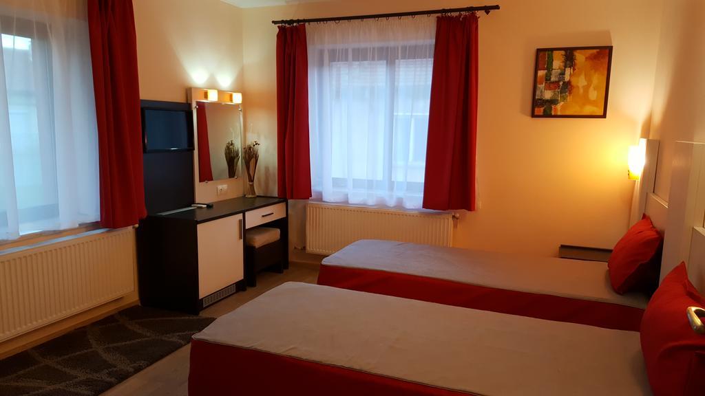 Ego Guest House Belogradcsik Kültér fotó