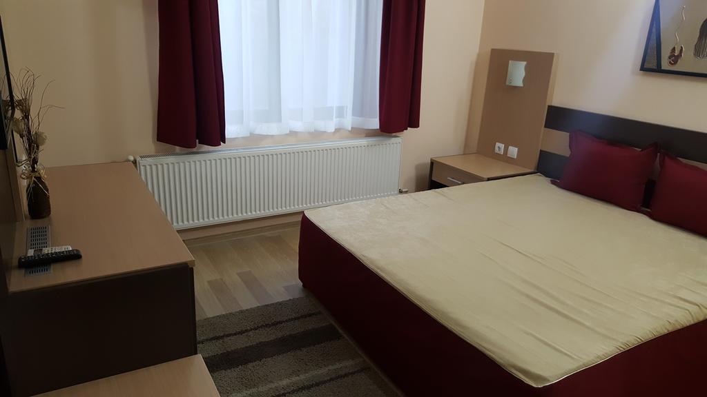 Ego Guest House Belogradcsik Kültér fotó