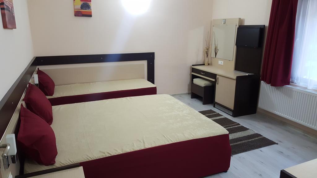 Ego Guest House Belogradcsik Szoba fotó